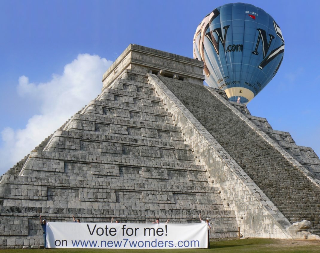 Wonderous monuments du monde mexicain Chichen Itza Pyramide Die Set ref2393 